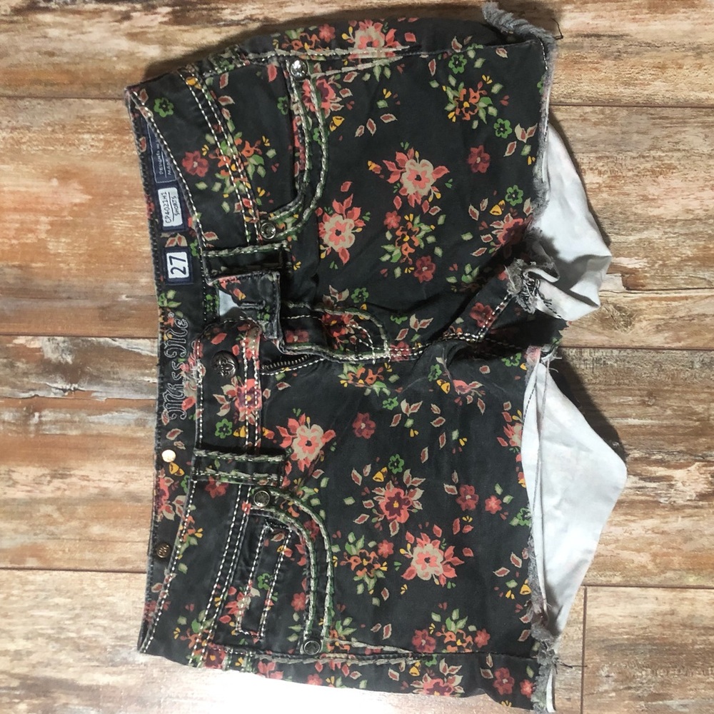 Miss Me Shorts